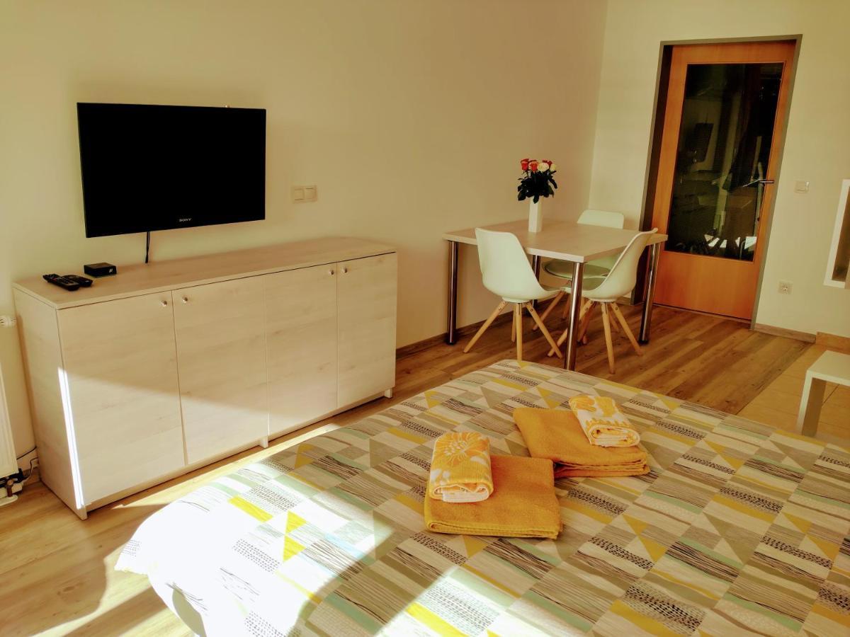 Apartma Max 모라브스케토플리체 외부 사진